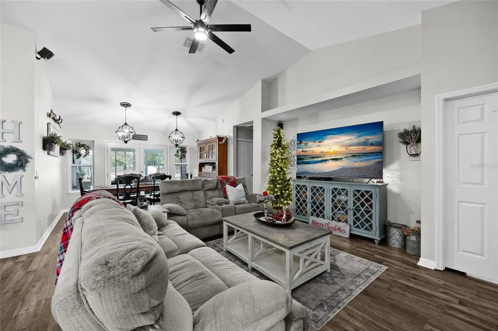 6864 NW County Road 229a Starke FL 32091