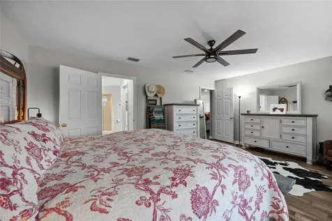 6864 NW County Road 229a Starke FL 32091