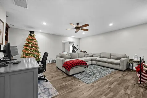 6864 NW County Road 229a Starke FL 32091