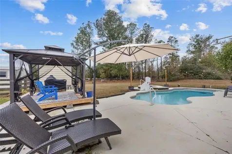 6864 NW County Road 229a Starke FL 32091