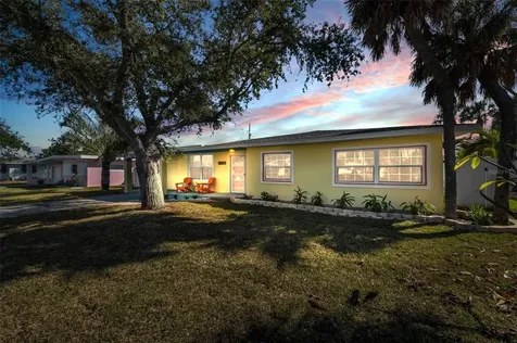 424 88th Avenue St Pete Beach FL 33706