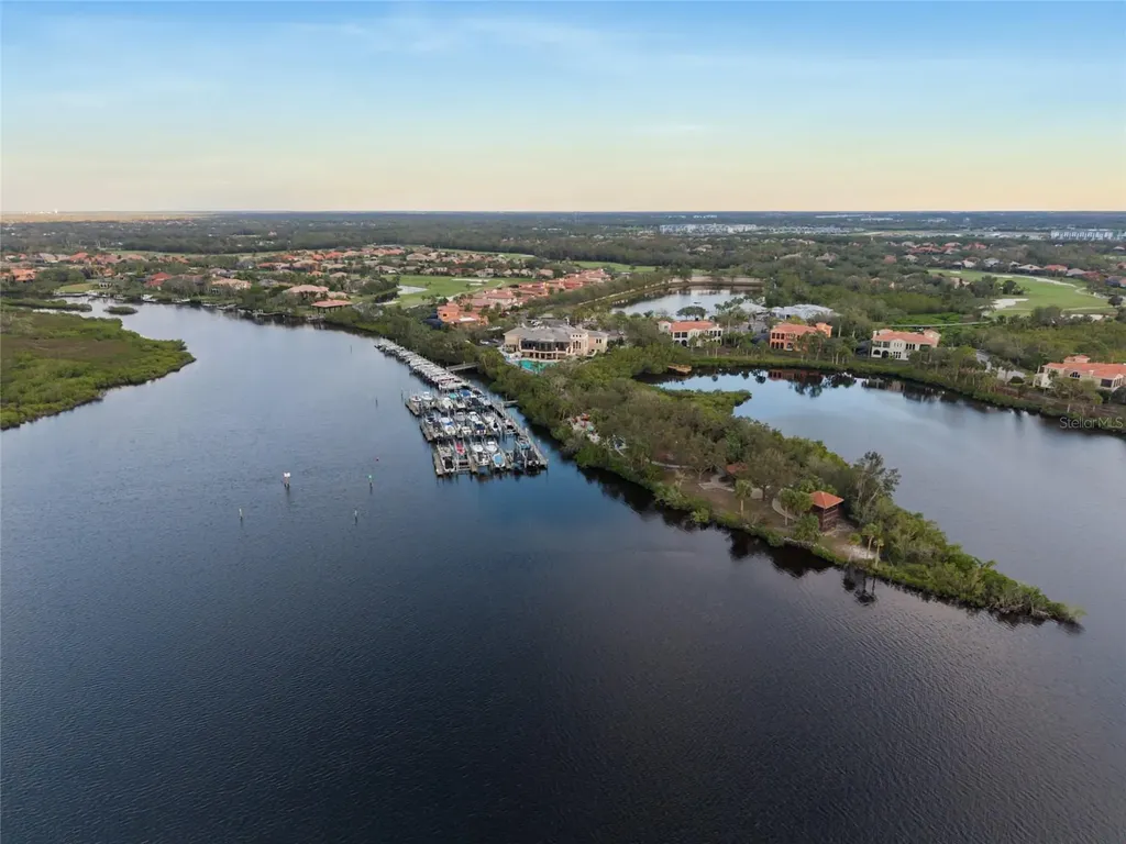 918 River Basin Court Bradenton FL 34212