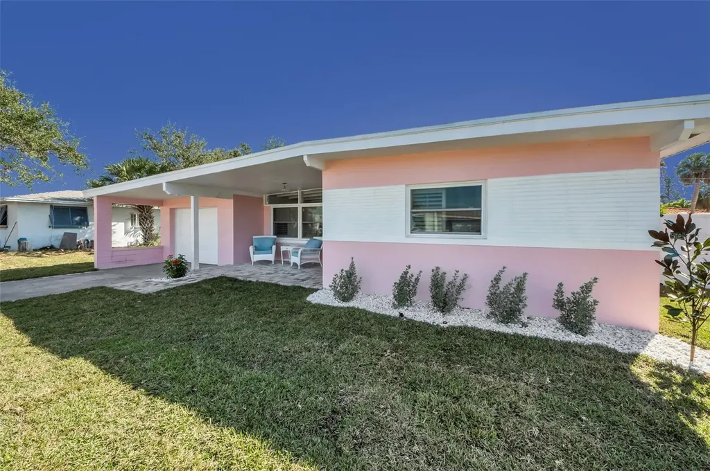 414 88th Avenue St Pete Beach FL 33706