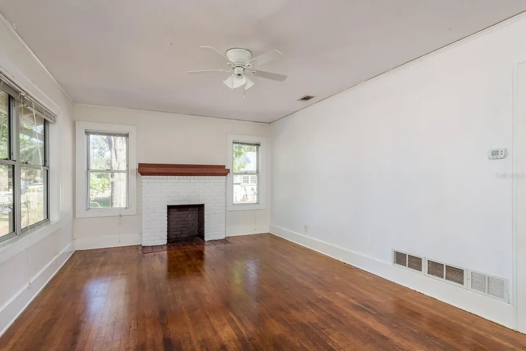 1235 Idlewild Drive Clearwater FL 33755