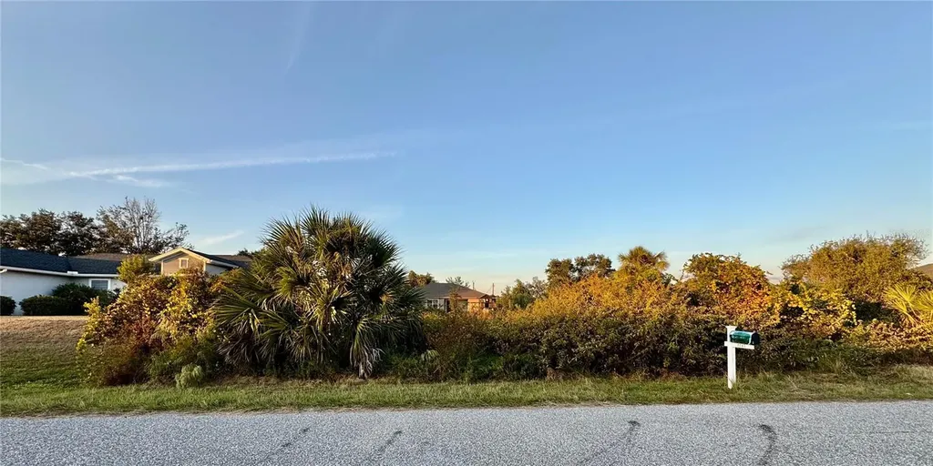 Lenape Lane North Port FL 34291