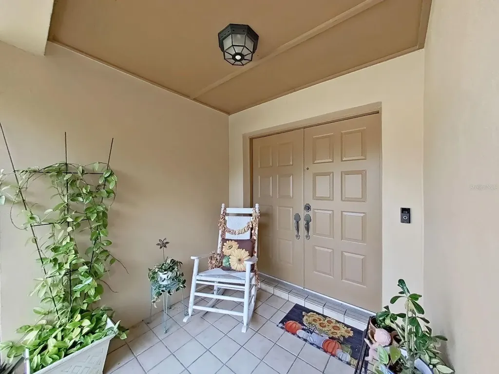 305 Running Horse Road Seffner FL 33584