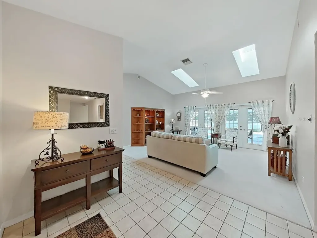 305 Running Horse Road Seffner FL 33584