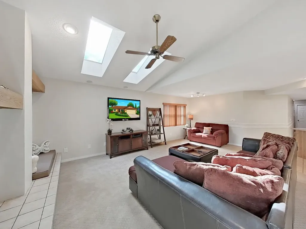 305 Running Horse Road Seffner FL 33584