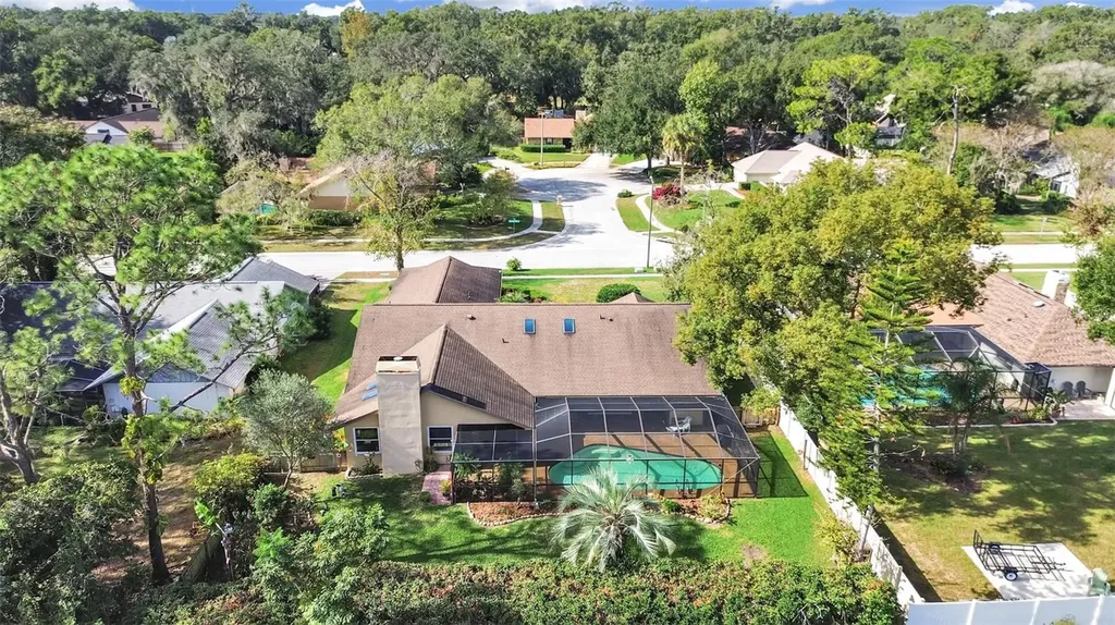 305 Running Horse Road Seffner FL 33584