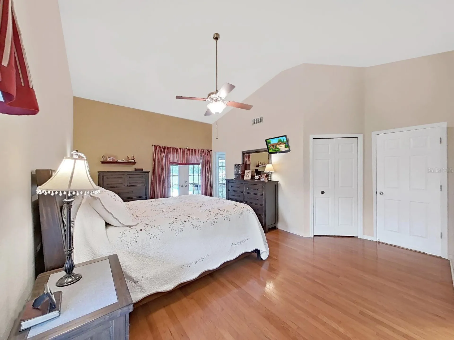 305 Running Horse Road Seffner FL 33584
