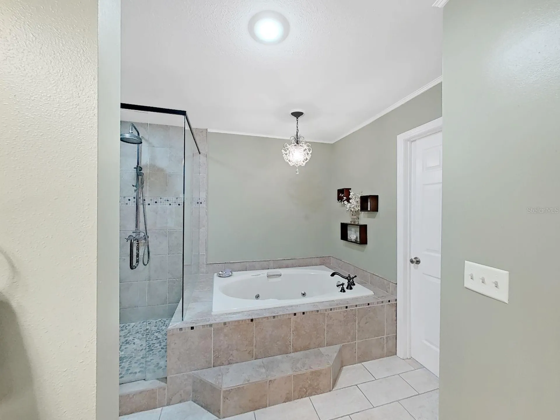 305 Running Horse Road Seffner FL 33584