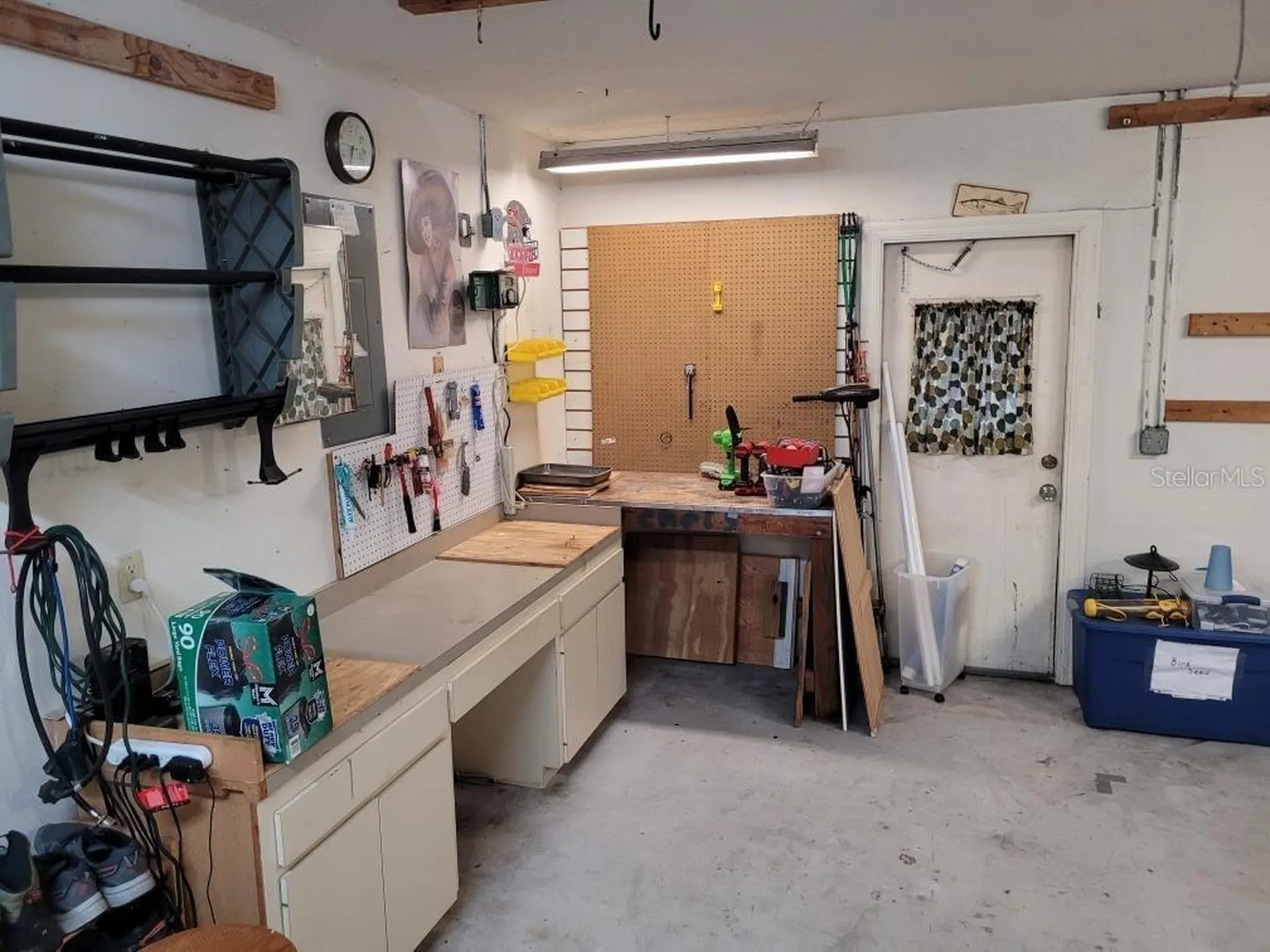 305 Running Horse Road Seffner FL 33584