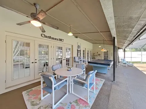305 Running Horse Road Seffner FL 33584