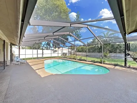 305 Running Horse Road Seffner FL 33584