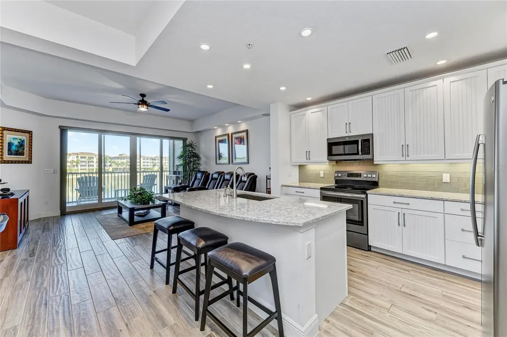 10530 Boardwalk Loop Bradenton FL 34202