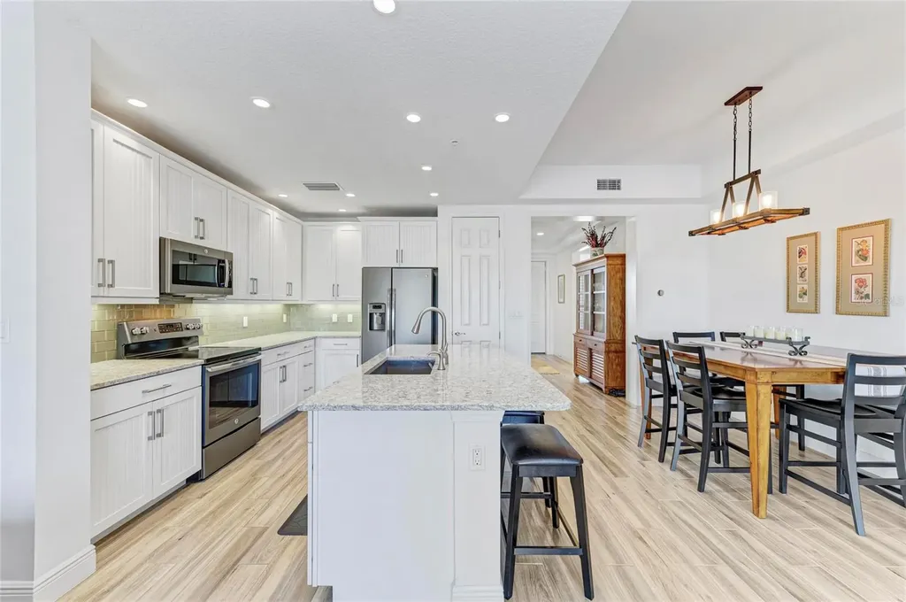 10530 Boardwalk Loop Bradenton FL 34202