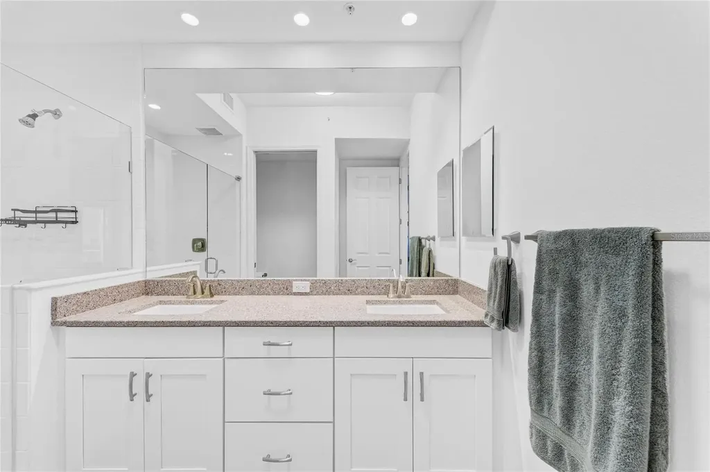 10530 Boardwalk Loop Bradenton FL 34202