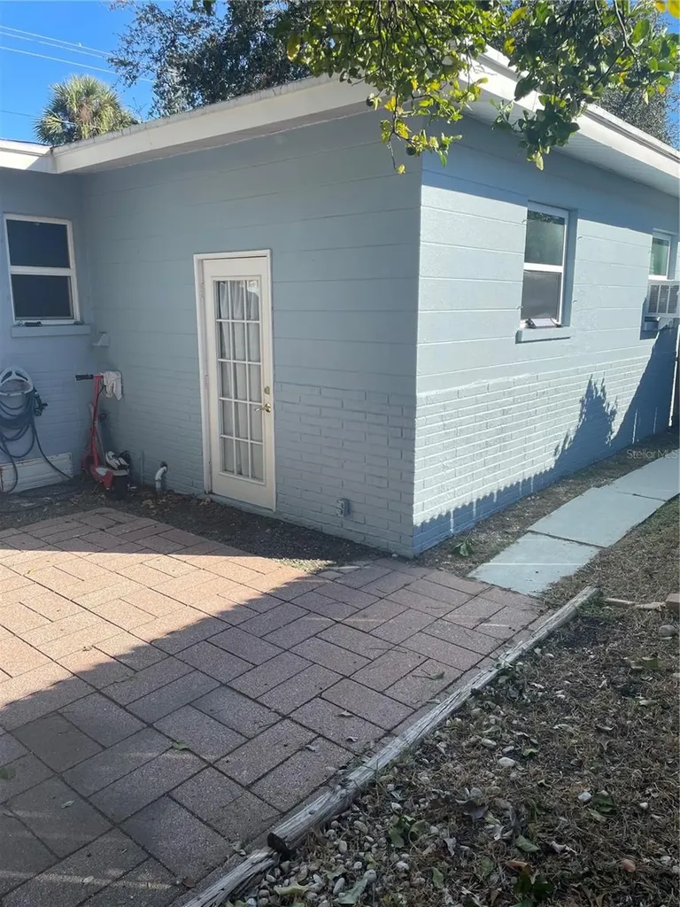 1929 3rd Avenue E Bradenton FL 34208