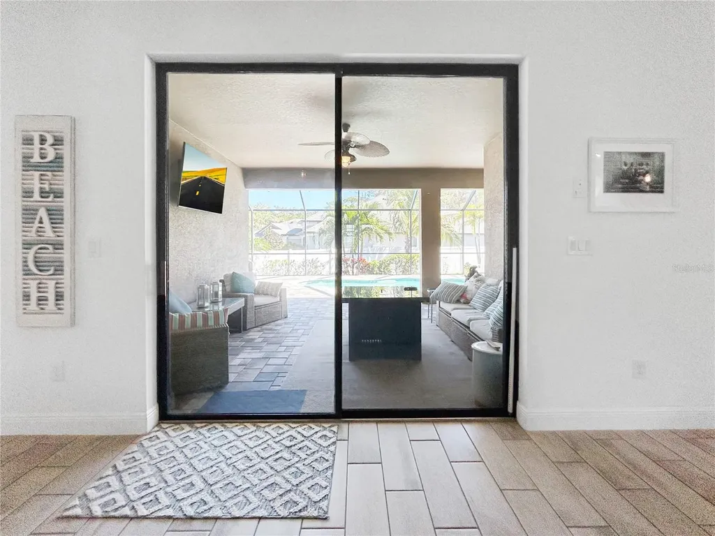 1619 Anastacia Lane Sun City Center FL 33573