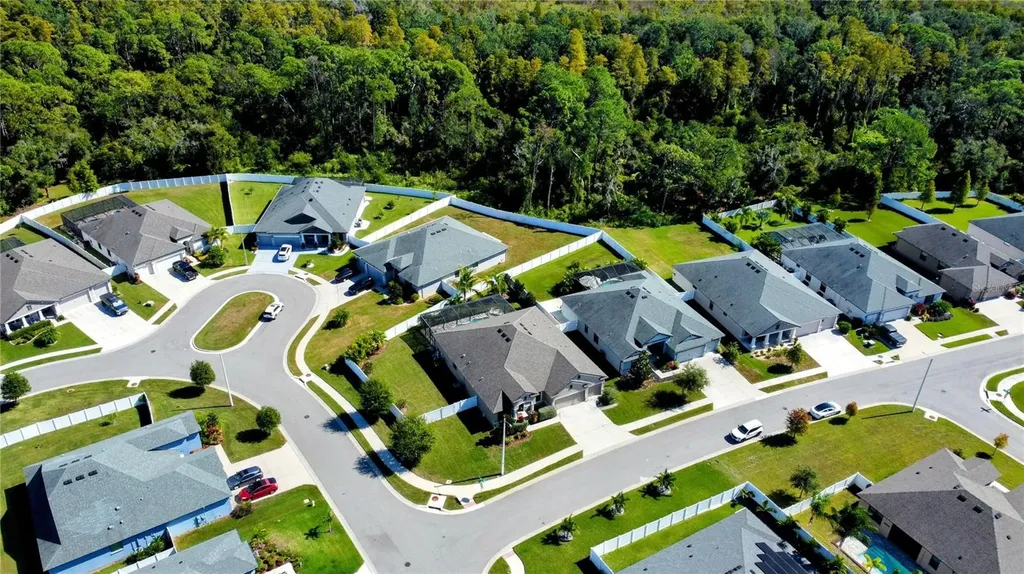 1619 Anastacia Lane Sun City Center FL 33573