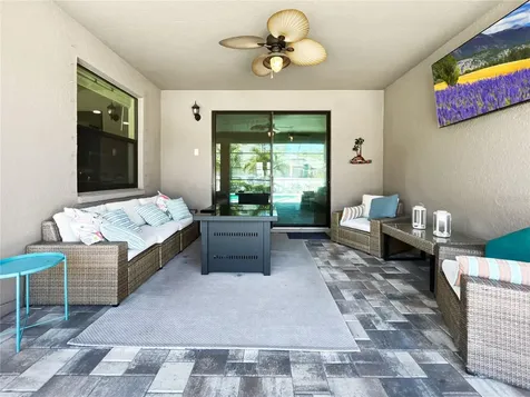 1619 Anastacia Lane Sun City Center FL 33573