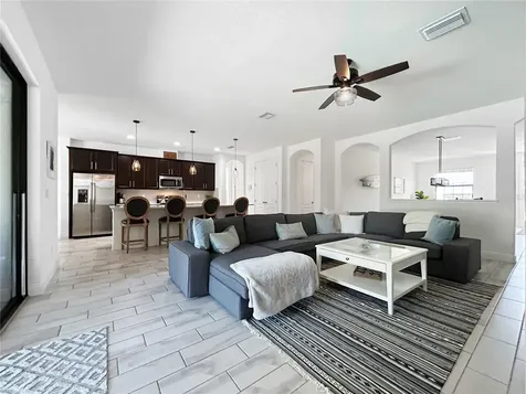 1619 Anastacia Lane Sun City Center FL 33573