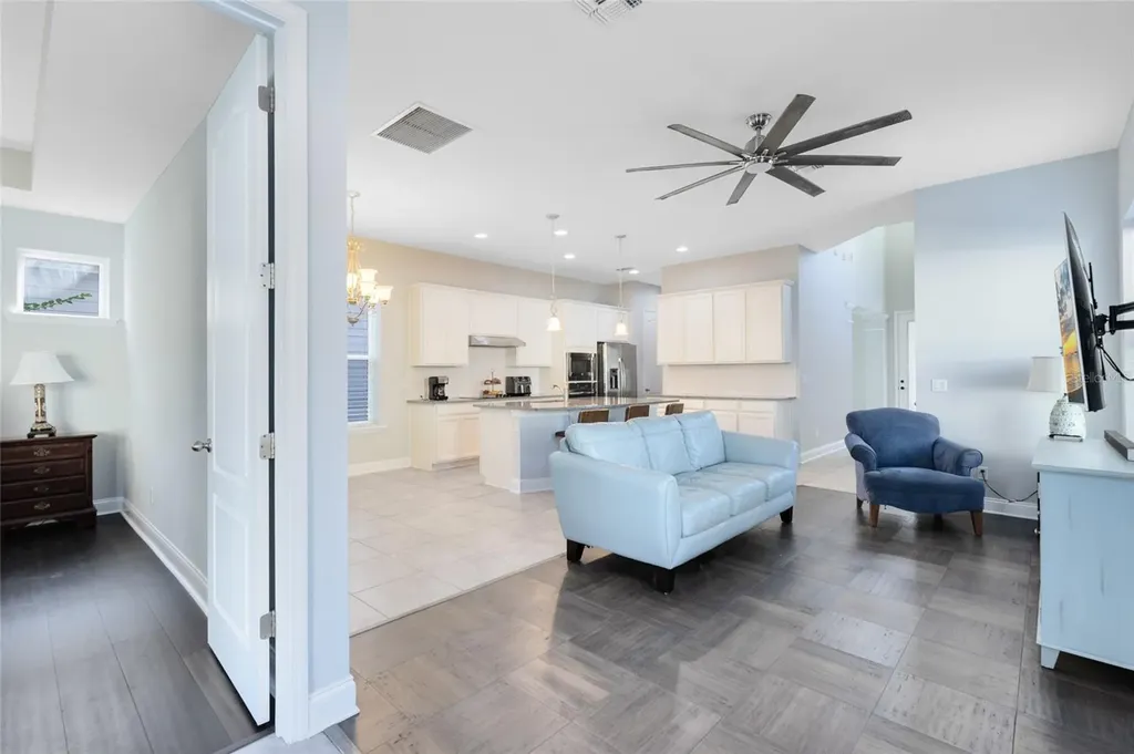 7749 Laureate Boulevard Orlando FL 32827