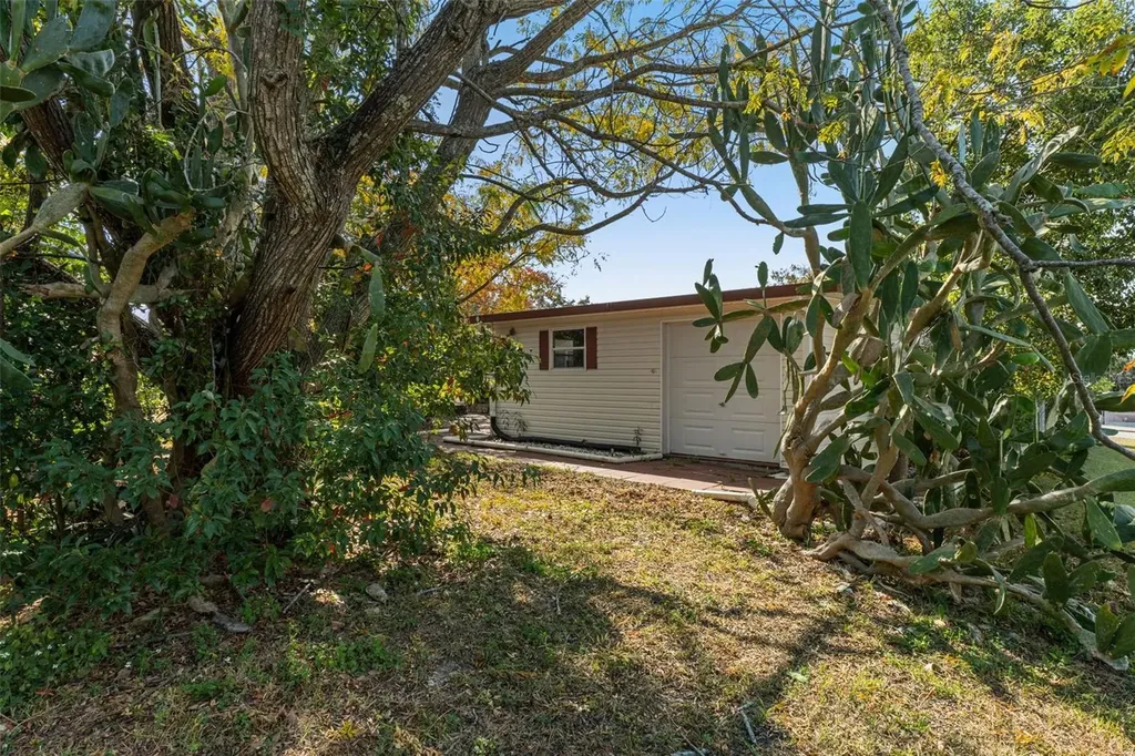 7444 Highpoint Boulevard Brooksville FL 34613