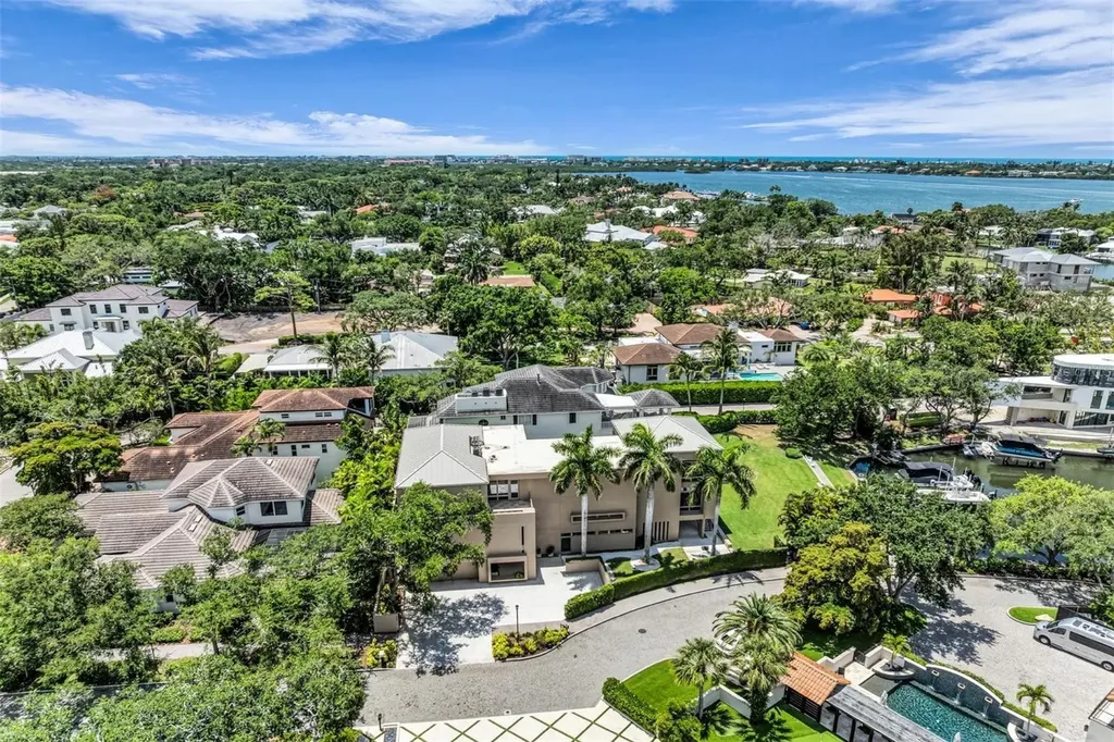 1404 Kenilworth Street Sarasota FL 34231