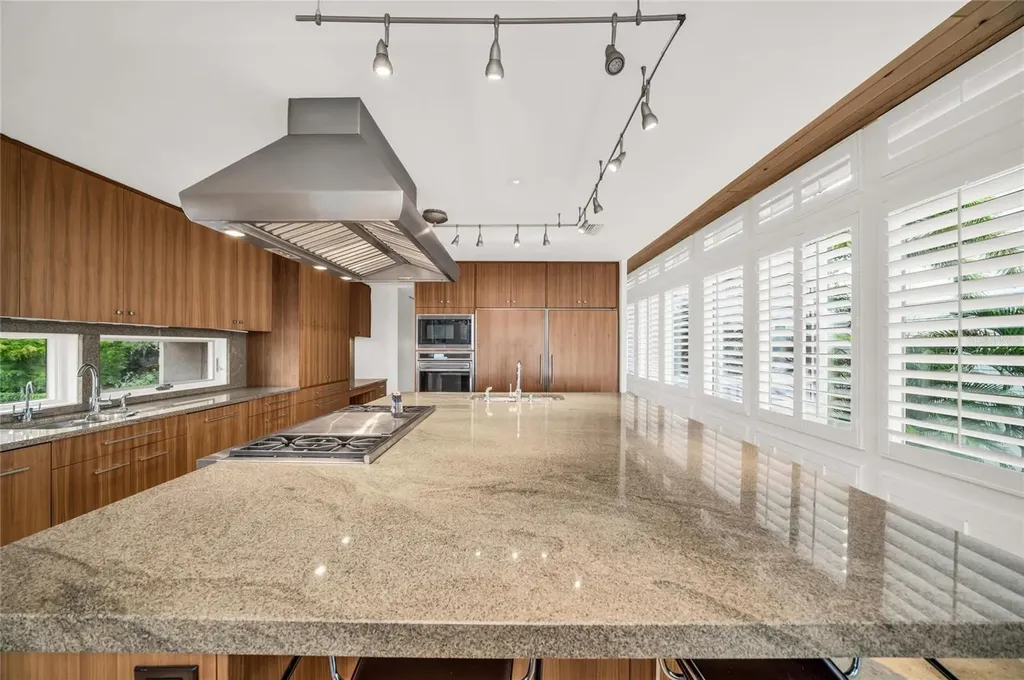 1404 Kenilworth Street Sarasota FL 34231