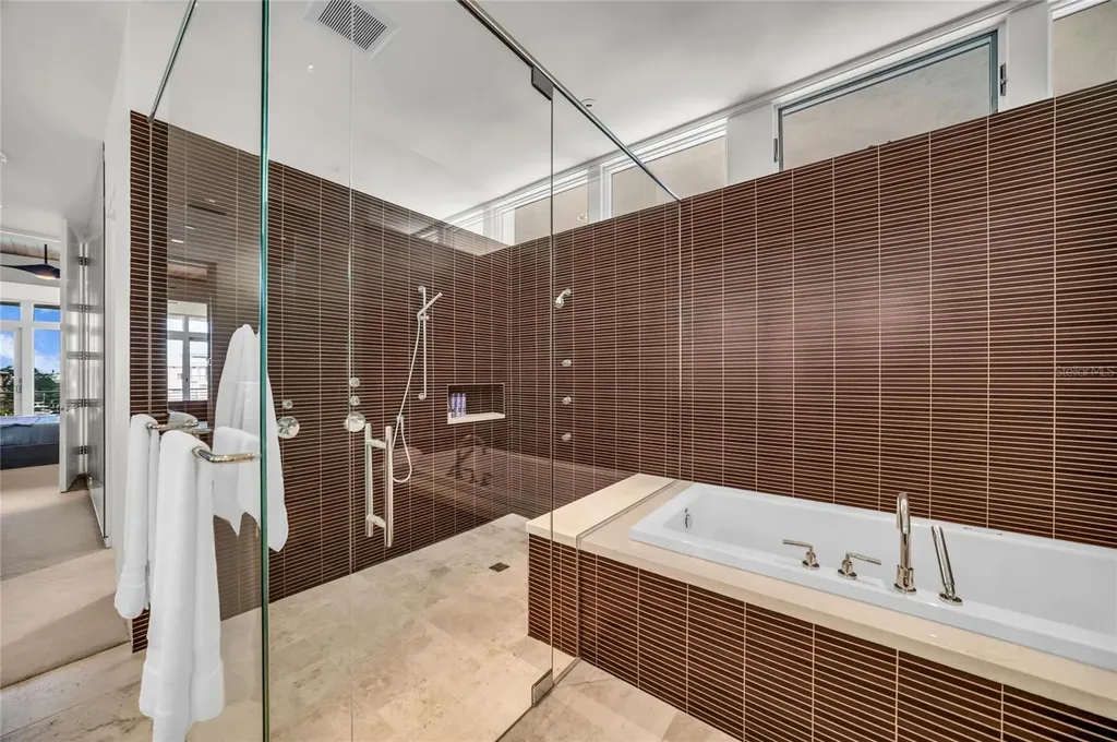 1404 Kenilworth Street Sarasota FL 34231