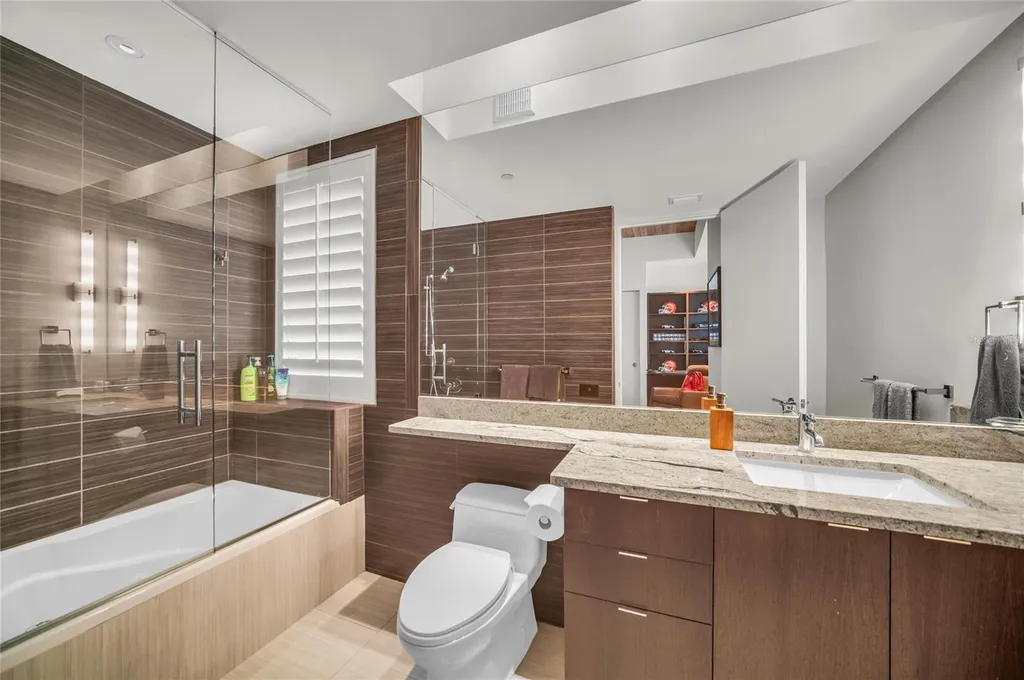 1404 Kenilworth Street Sarasota FL 34231