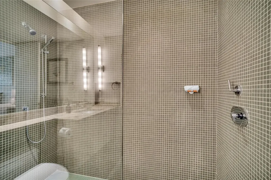 1404 Kenilworth Street Sarasota FL 34231