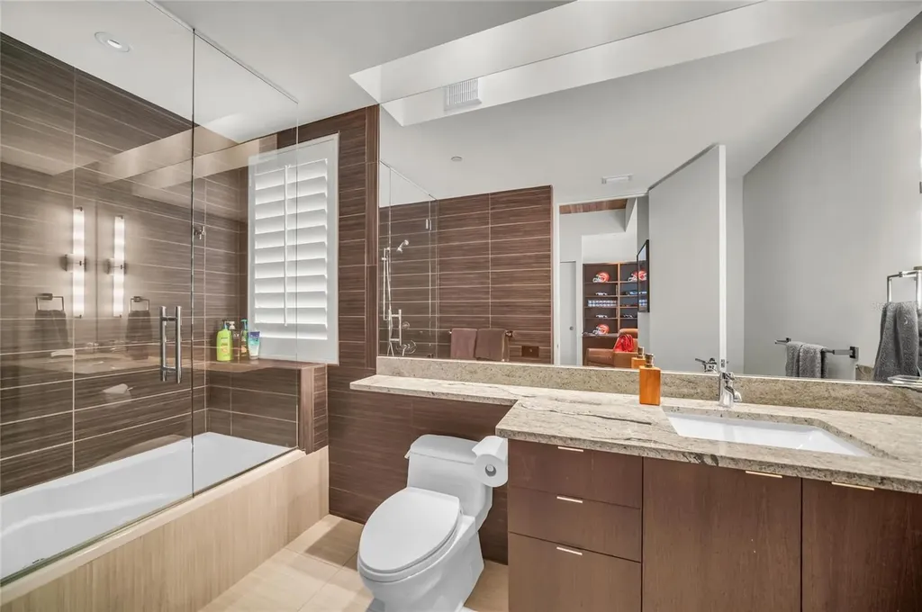 1404 Kenilworth Street Sarasota FL 34231
