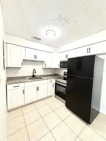 3712 W Cass Street Tampa FL 33609
