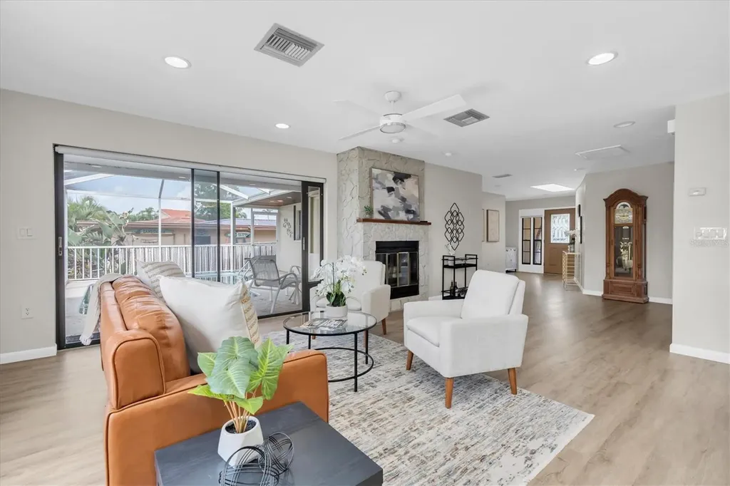 212 Westwinds Drive Palm Harbor FL 34683