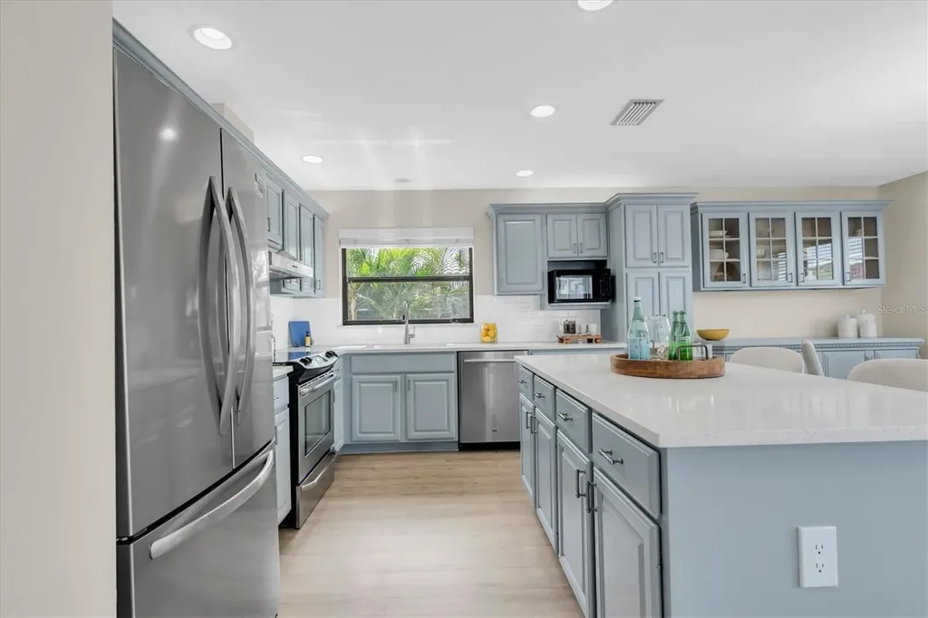 212 Westwinds Drive Palm Harbor FL 34683
