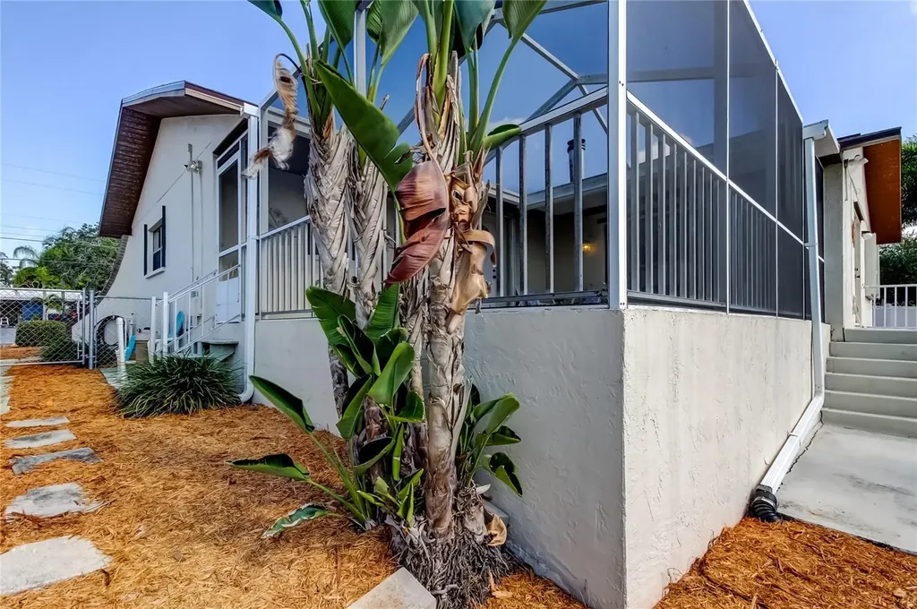 212 Westwinds Drive Palm Harbor FL 34683