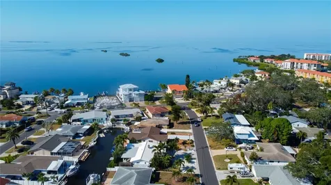 212 Westwinds Drive Palm Harbor FL 34683