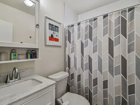 2901 W Elrod Avenue Tampa FL 33611
