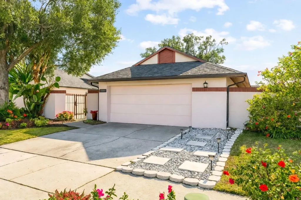 10815 Venice Circle Tampa FL 33635