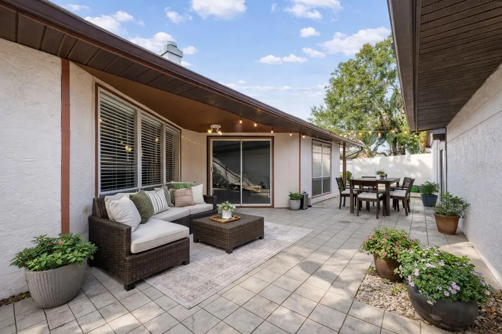10815 Venice Circle Tampa FL 33635