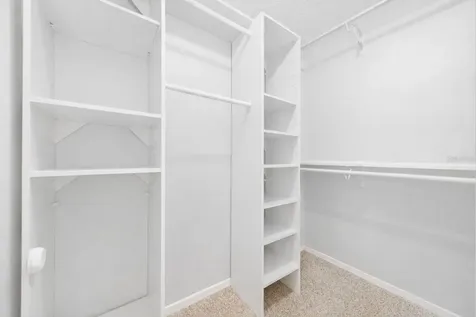 10815 Venice Circle Tampa FL 33635