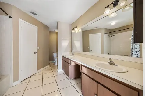 10815 Venice Circle Tampa FL 33635