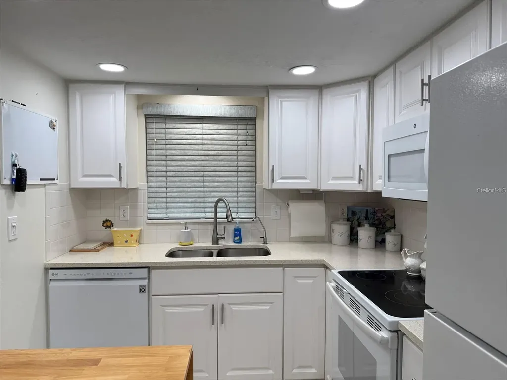 1100 E Bay Drive Largo FL 33770