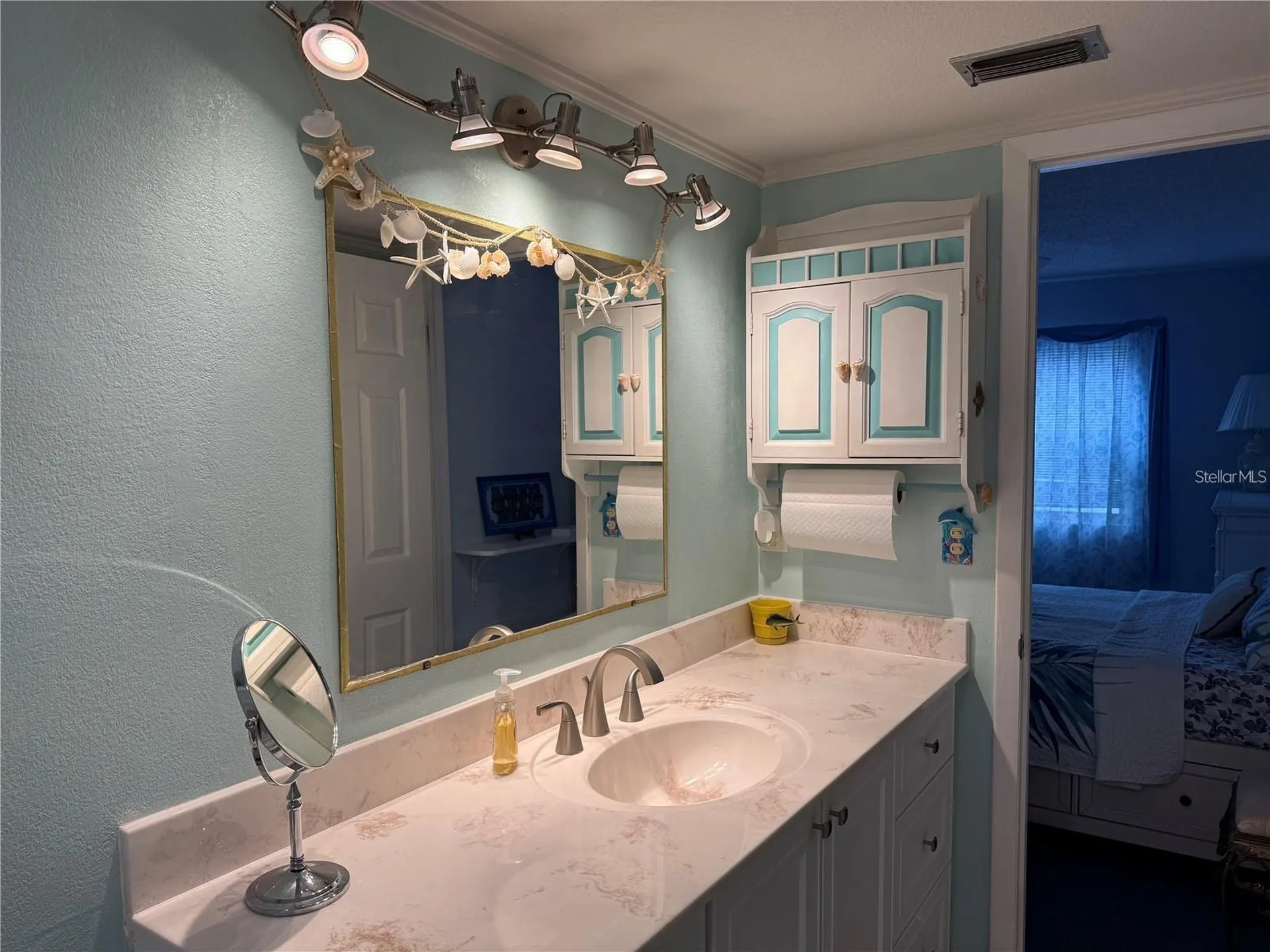 1100 E Bay Drive Largo FL 33770