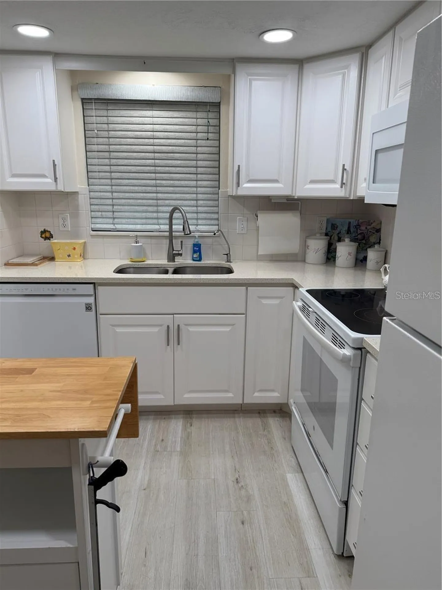 1100 E Bay Drive Largo FL 33770