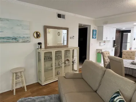 1100 E Bay Drive Largo FL 33770
