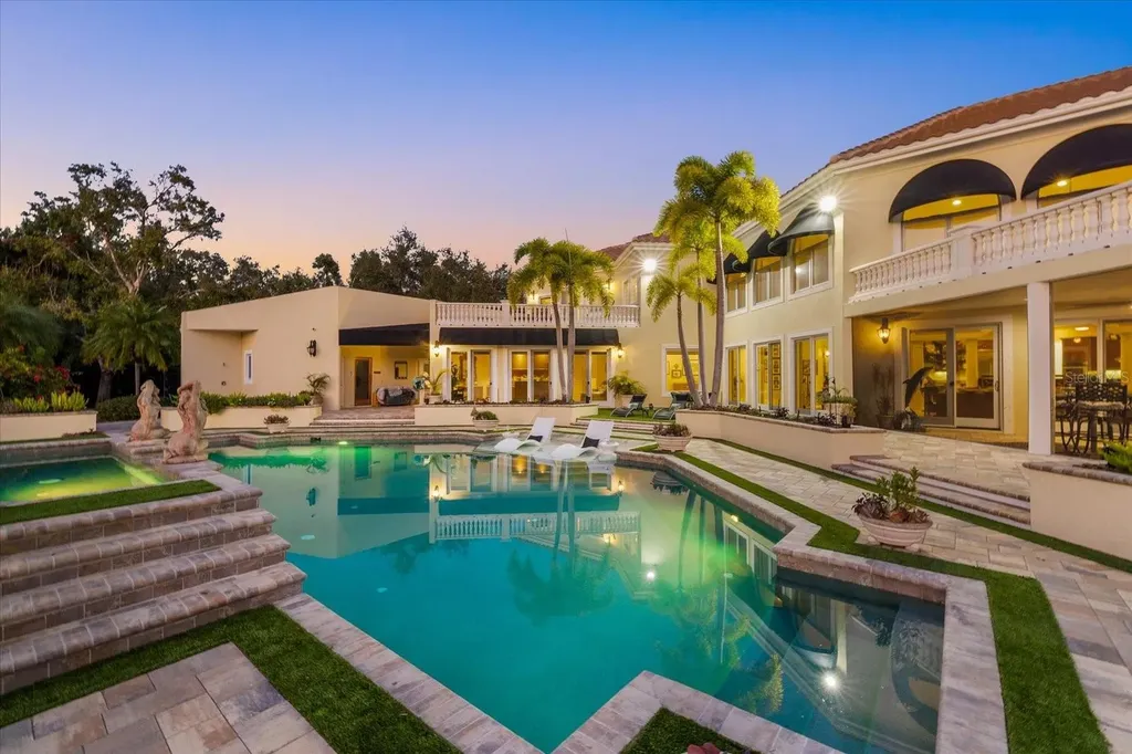 3550 Sarasota Golf Club Boulevard Sarasota FL 34240