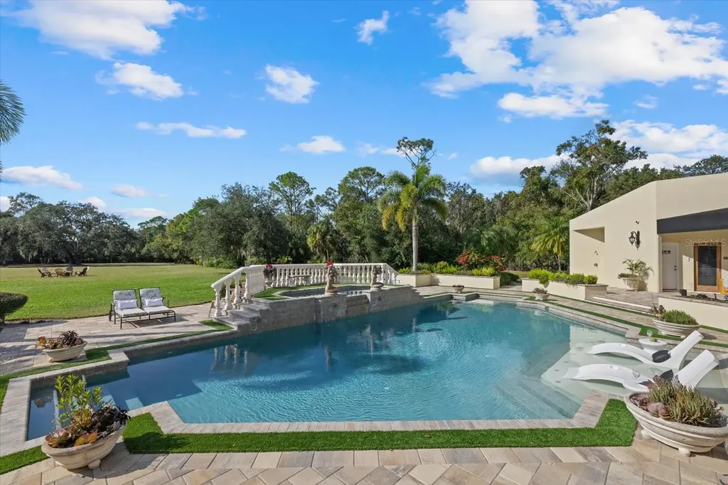 3550 Sarasota Golf Club Boulevard Sarasota FL 34240